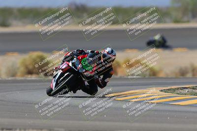 media/Oct-08-2022-SoCal Trackdays (Sat) [[1fc3beec89]]/Turn 14 (1050am)/